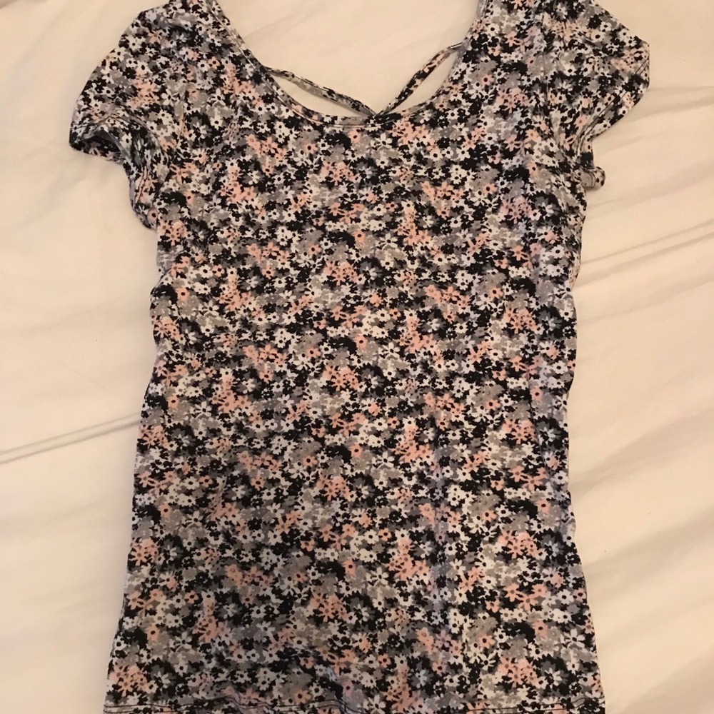 Floral open back t shirt
